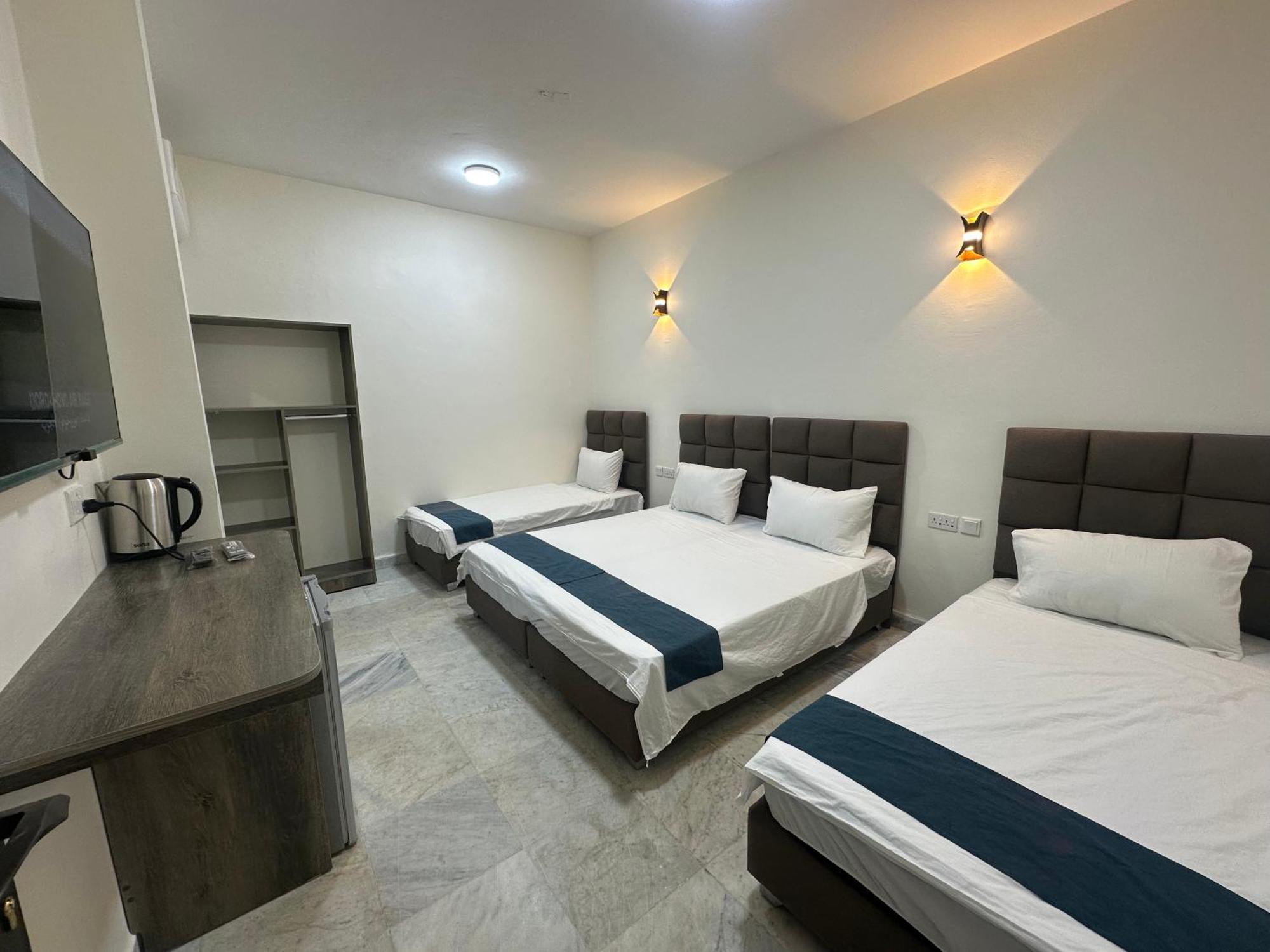 Relax House For Studio Rooms Apartment Aqaba Ngoại thất bức ảnh