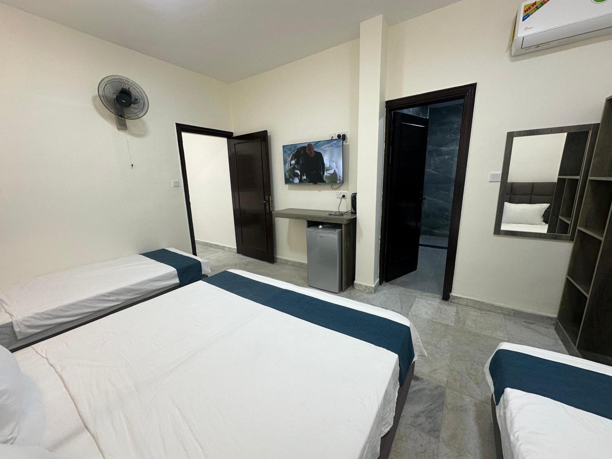 Relax House For Studio Rooms Apartment Aqaba Ngoại thất bức ảnh