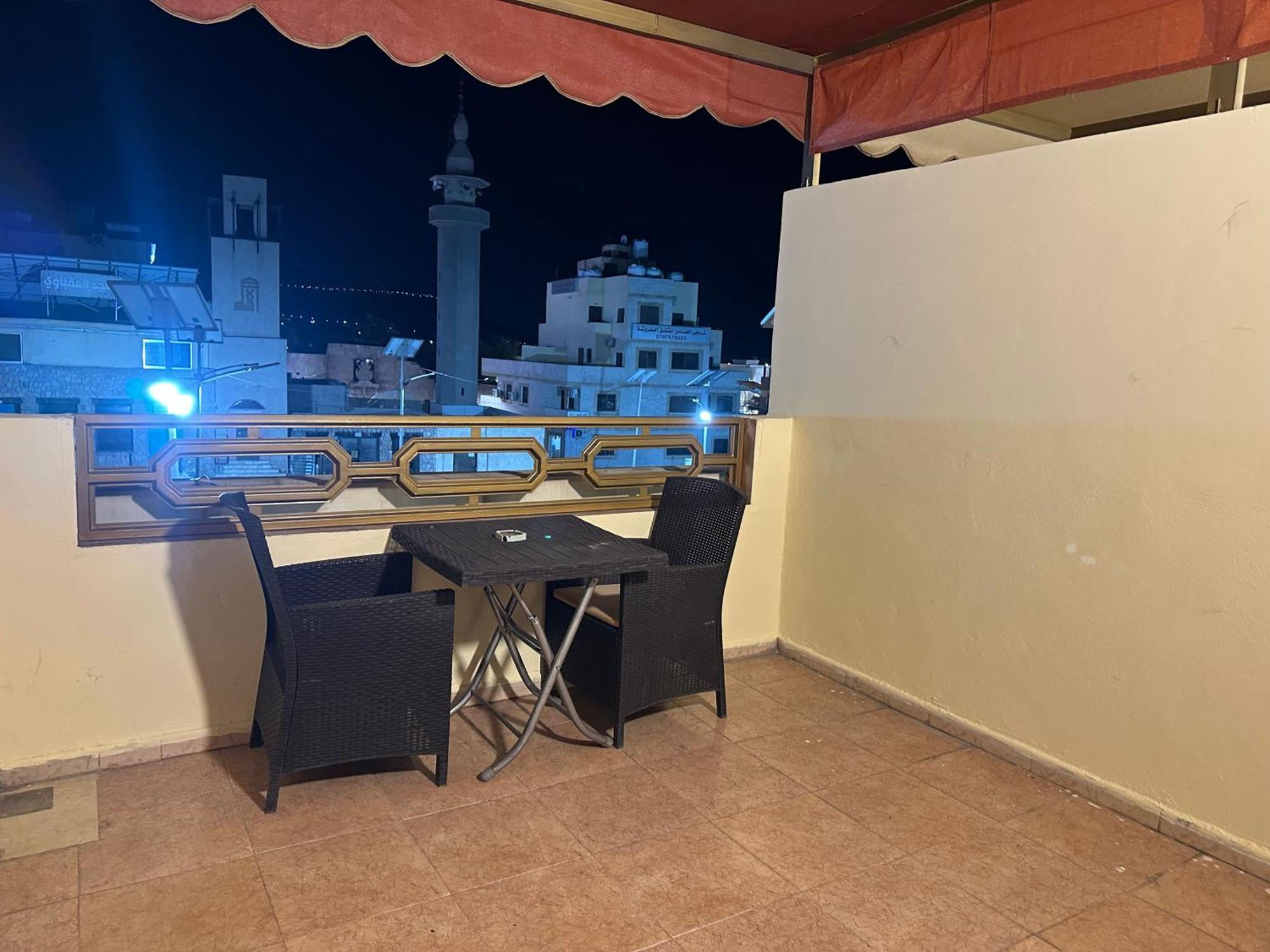 Relax House For Studio Rooms Apartment Aqaba Ngoại thất bức ảnh